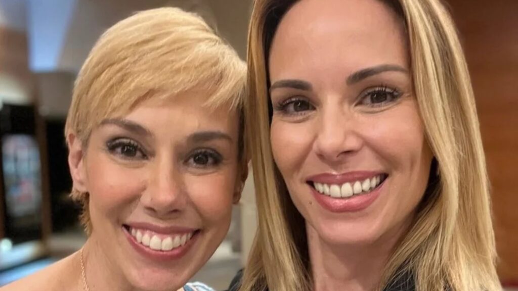 Foto de Tina Furtado ao lado de Ana Furtado