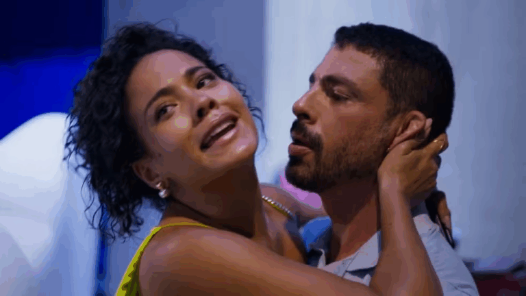 César sofre com o assédio de Maria de Fátima em Paraty em Vale Tudo