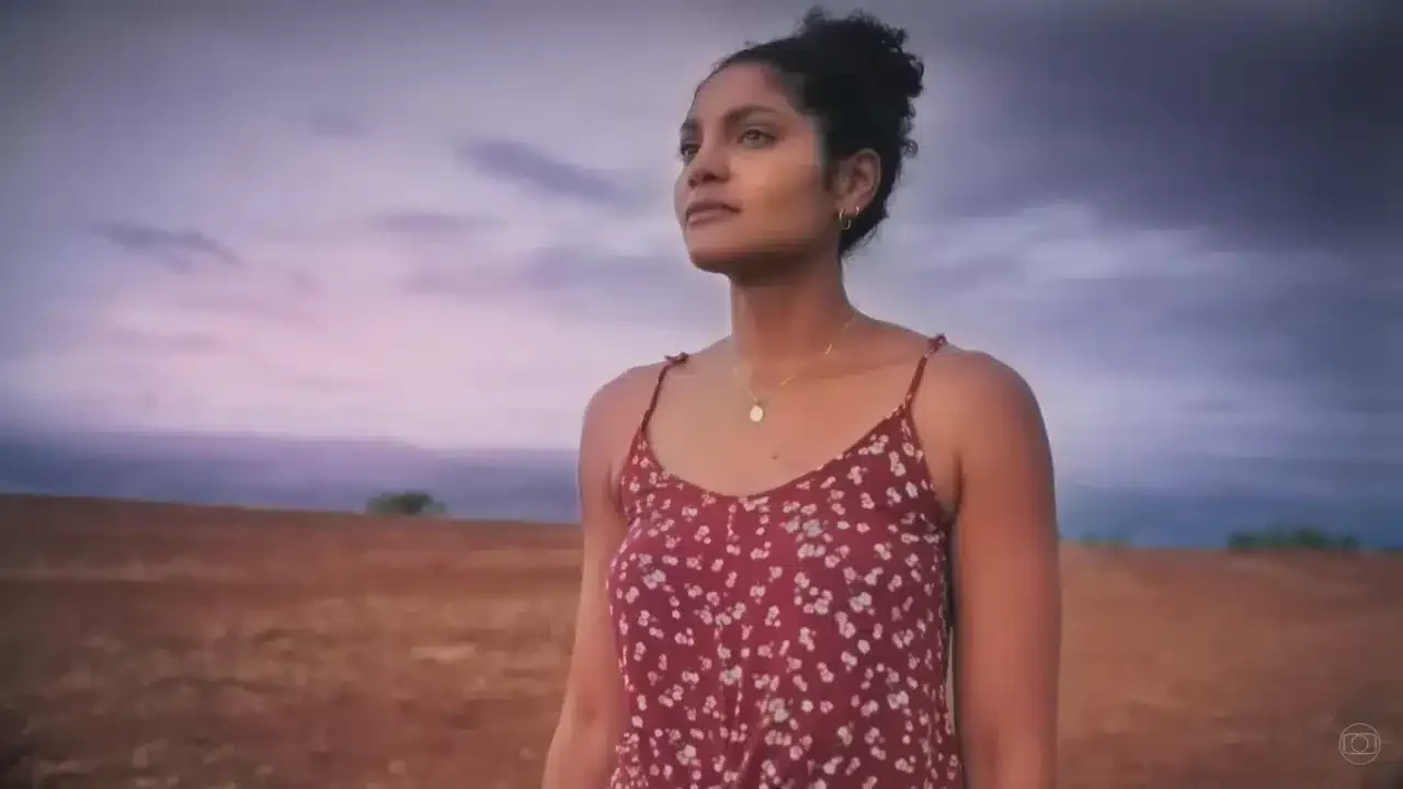 Aline vê toda a sua safra se perder no incêndio feito por Irene em Terra e Paixão