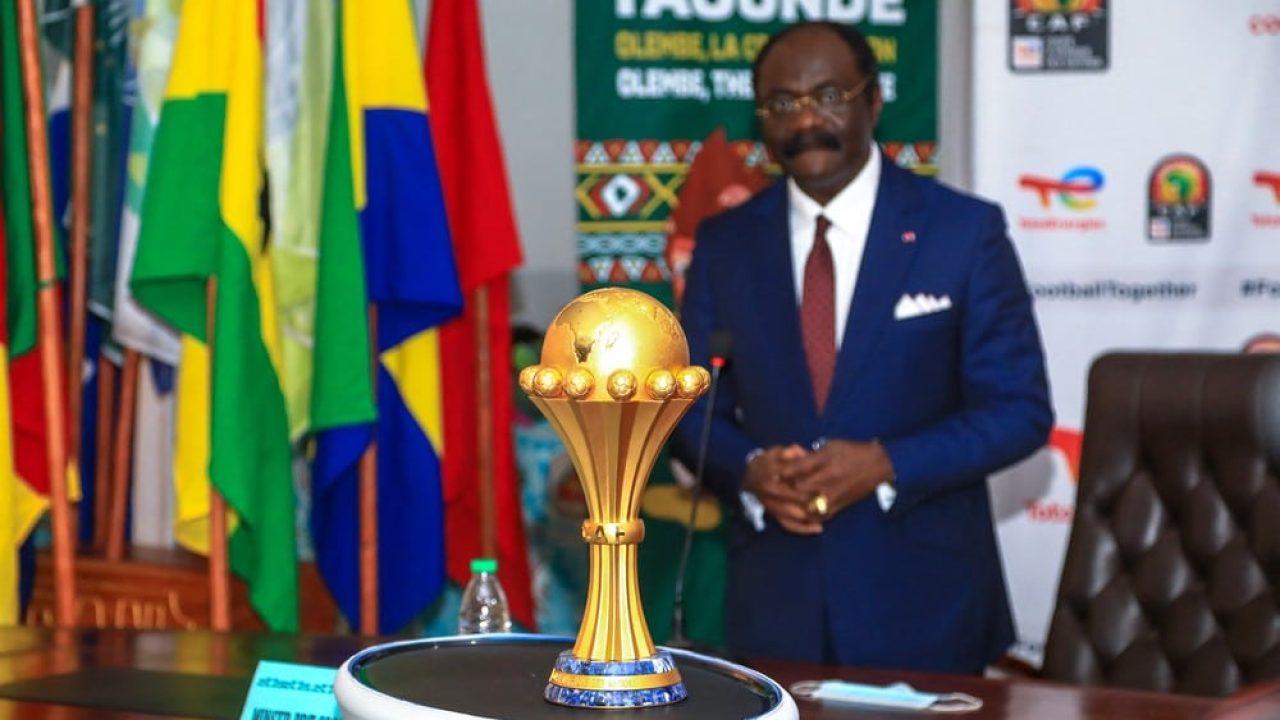 Imagem com foto da Taça da Copa Africana de Nações