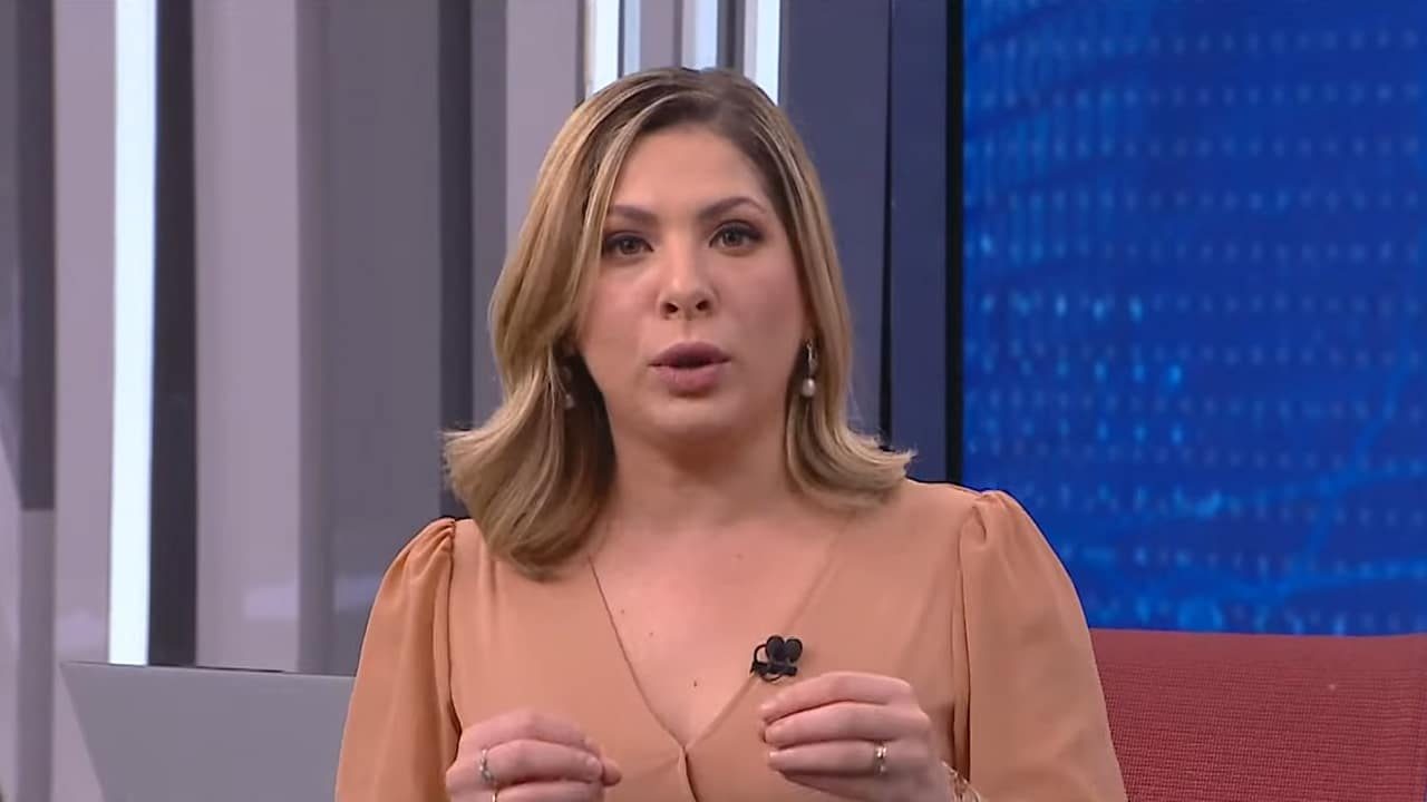 Imagem com foto da apresentadora Daniela Lima, âncora do CNN 360º