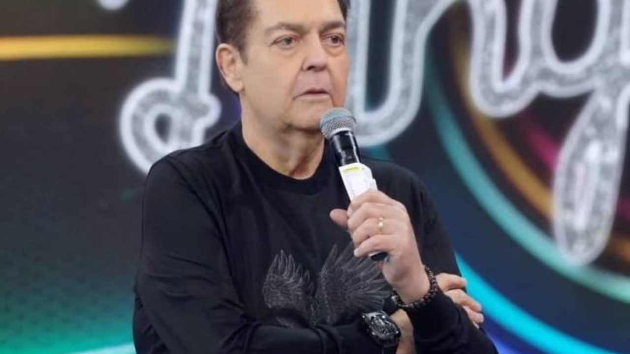 Faustão recebeu alta do hospital e agradeceu a Tiago Leifer por ter apresentado o Domingão (foto: Reprodução/Globo)