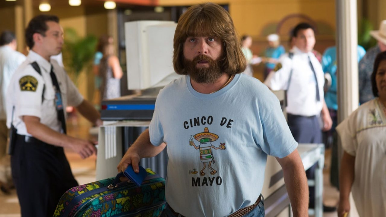 Imagem com foto do atoe Zach Galifianakis em Gênios do Crime