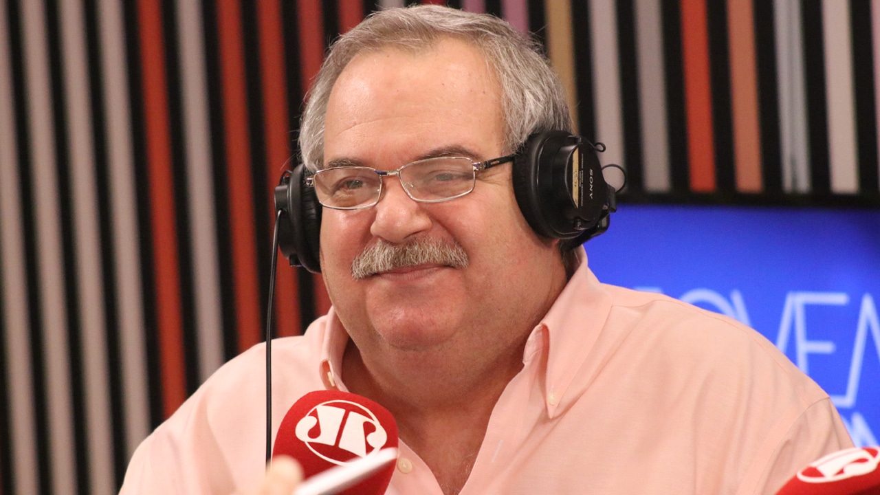 Imagem com foto do apresentador Gilberto Barros