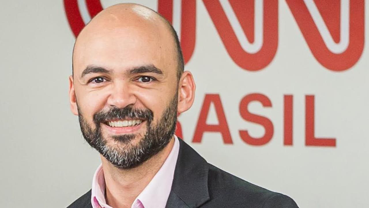 Imagem com foto de Givanildo Menezes, novo diretor de Jornalismo da Record