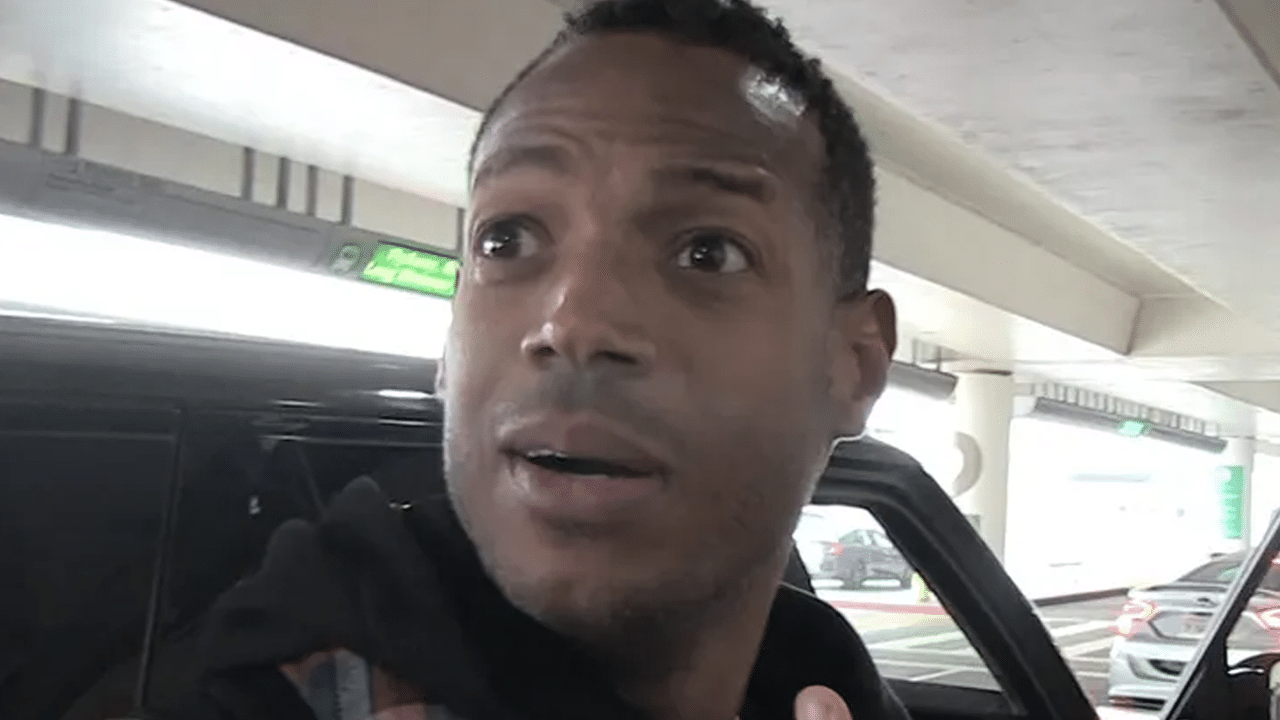 Imagem com foto do ator Marlon Wayans