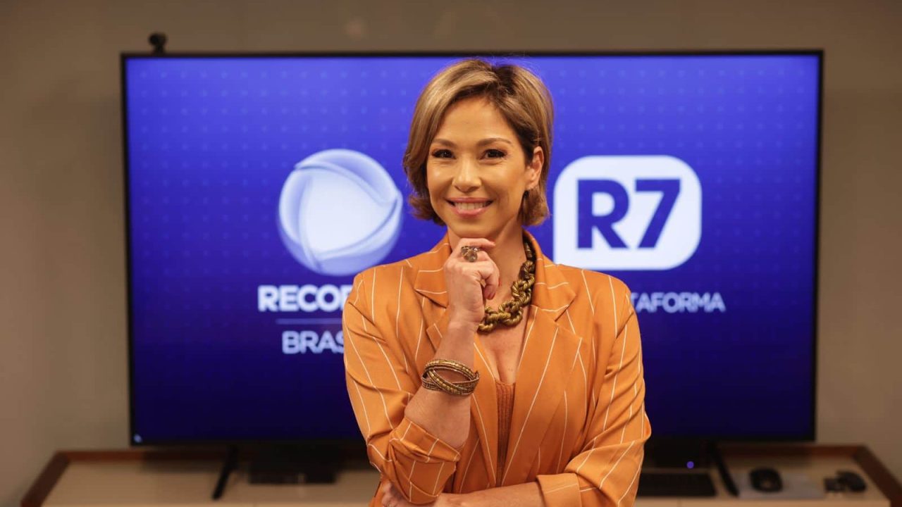 Imagem com foto da apresentadora Neila Medeiros