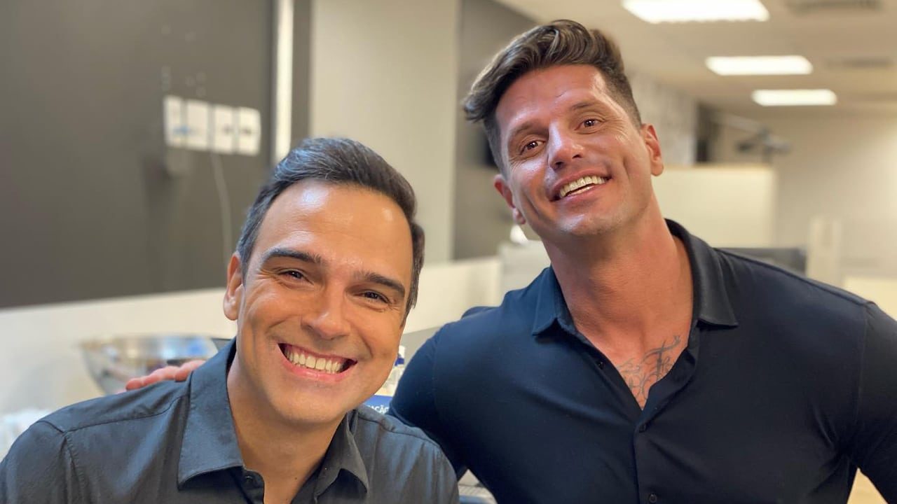 Imagem com foto de Tadeu Schmidt e Fernando Fernandes