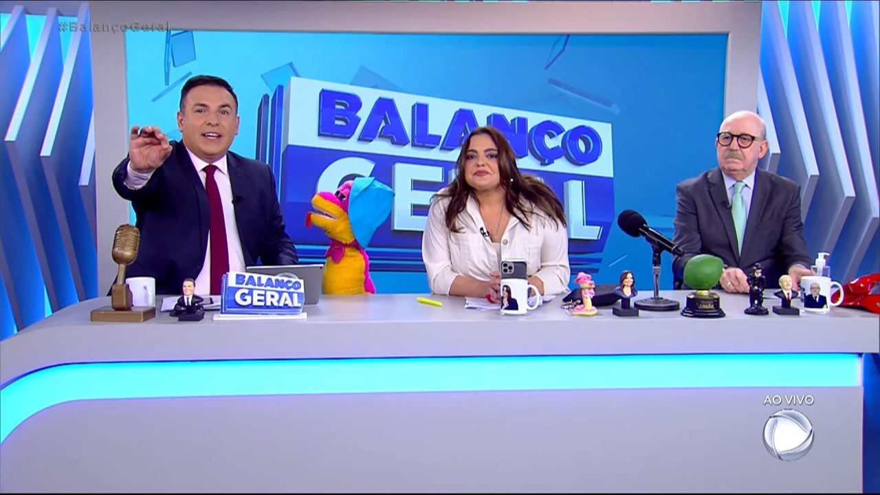 Reinaldo Gottino, Fabíola Reipert e Renato Lombardi comandam A Hora da Venenosa