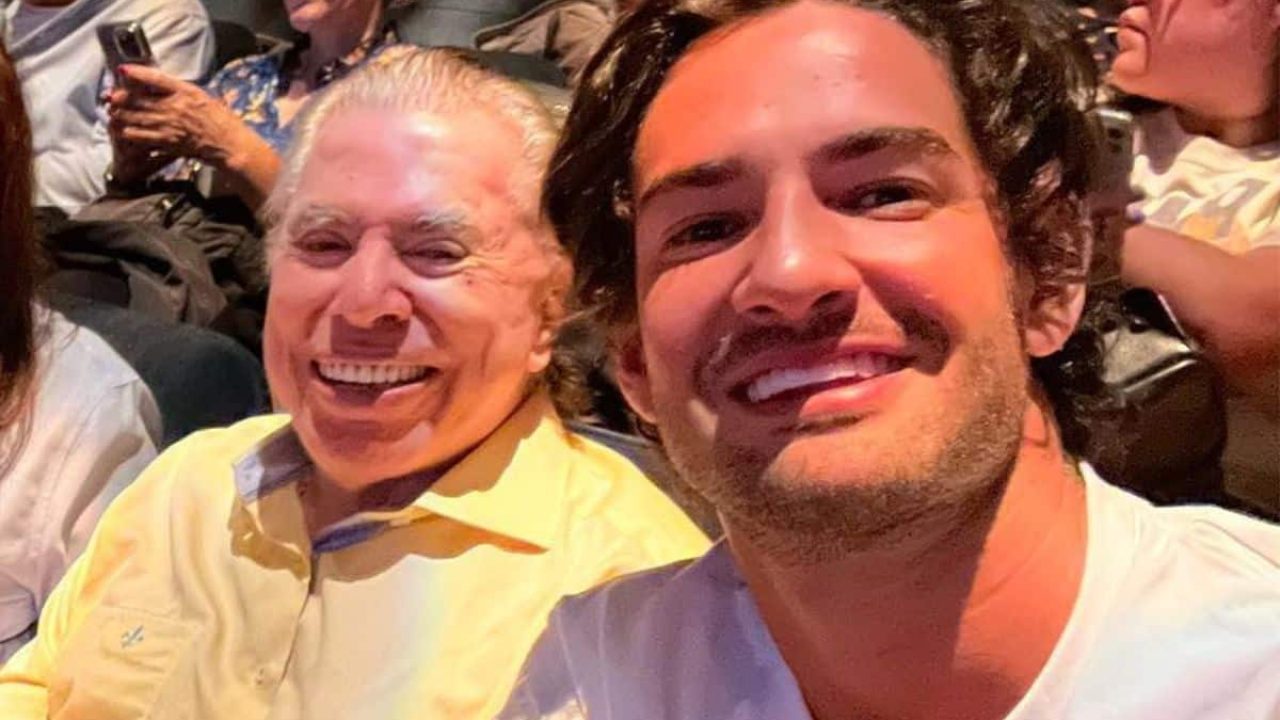 Foto de Alexandre Pato e Silvio Santos, o apresentador Craque Neto criticou o jogador