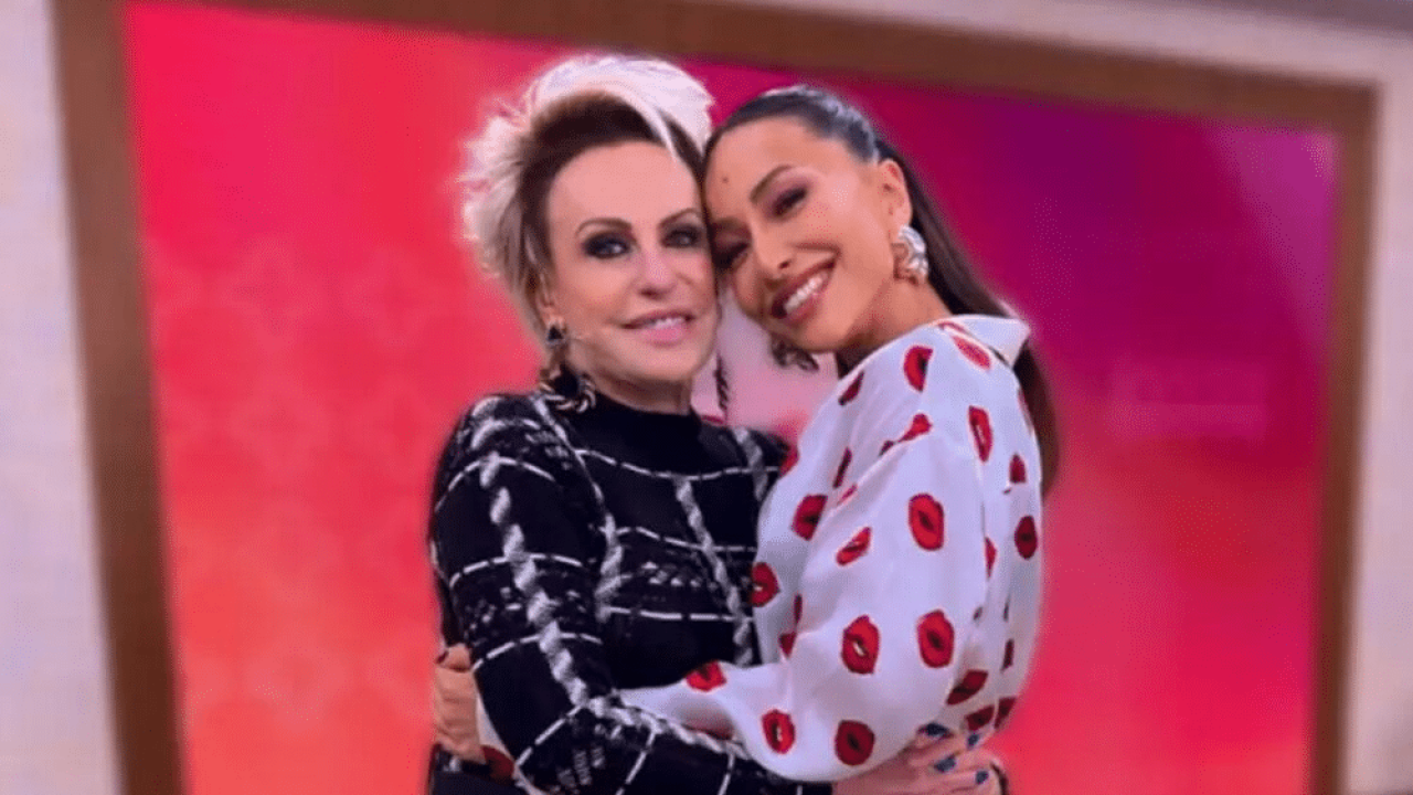 Foto de Ana Maria Braga e Sabrina Sato