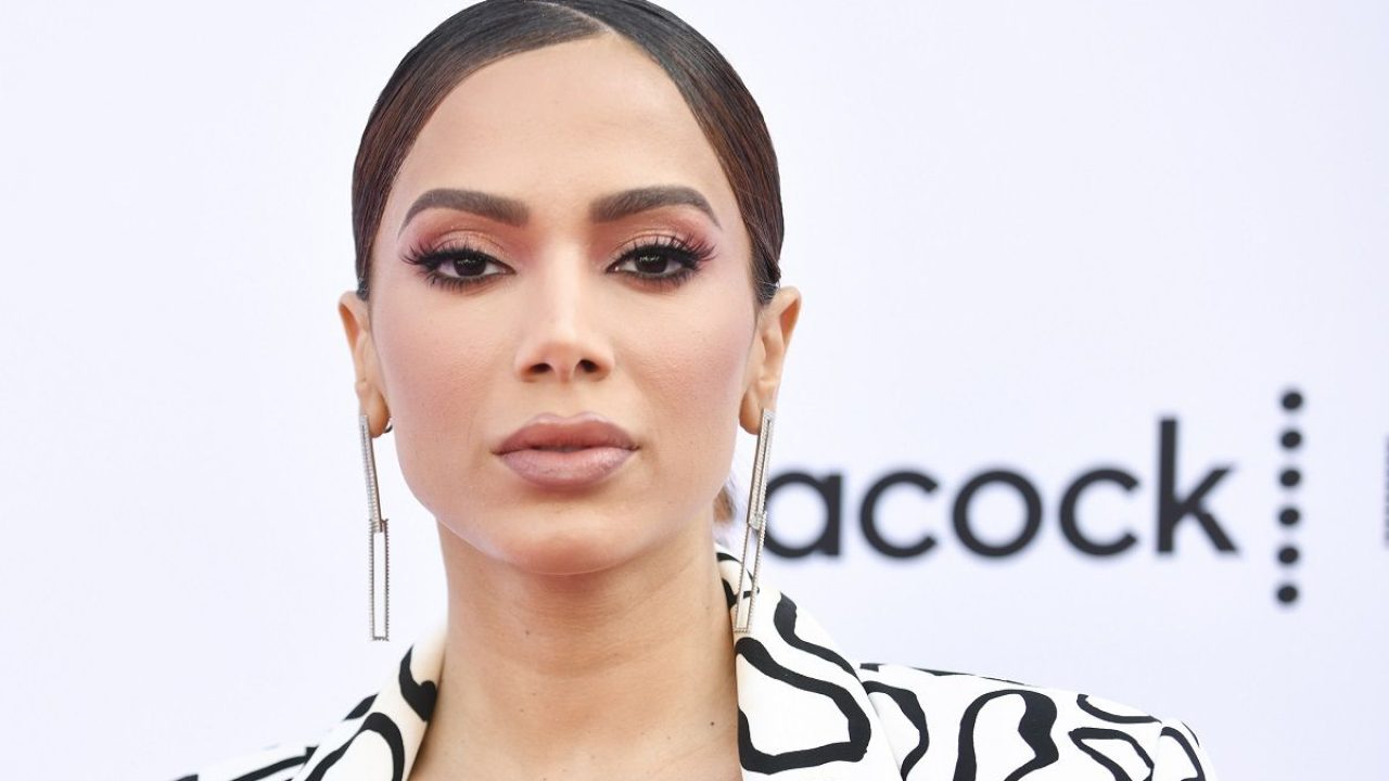 Anitta criticou a guerra entre Ucrânia e Rússia