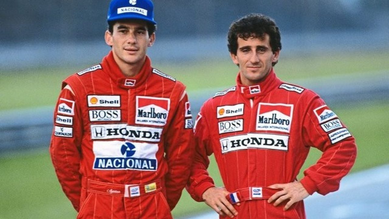 Foto de Ayrton Senna e Alain Prost