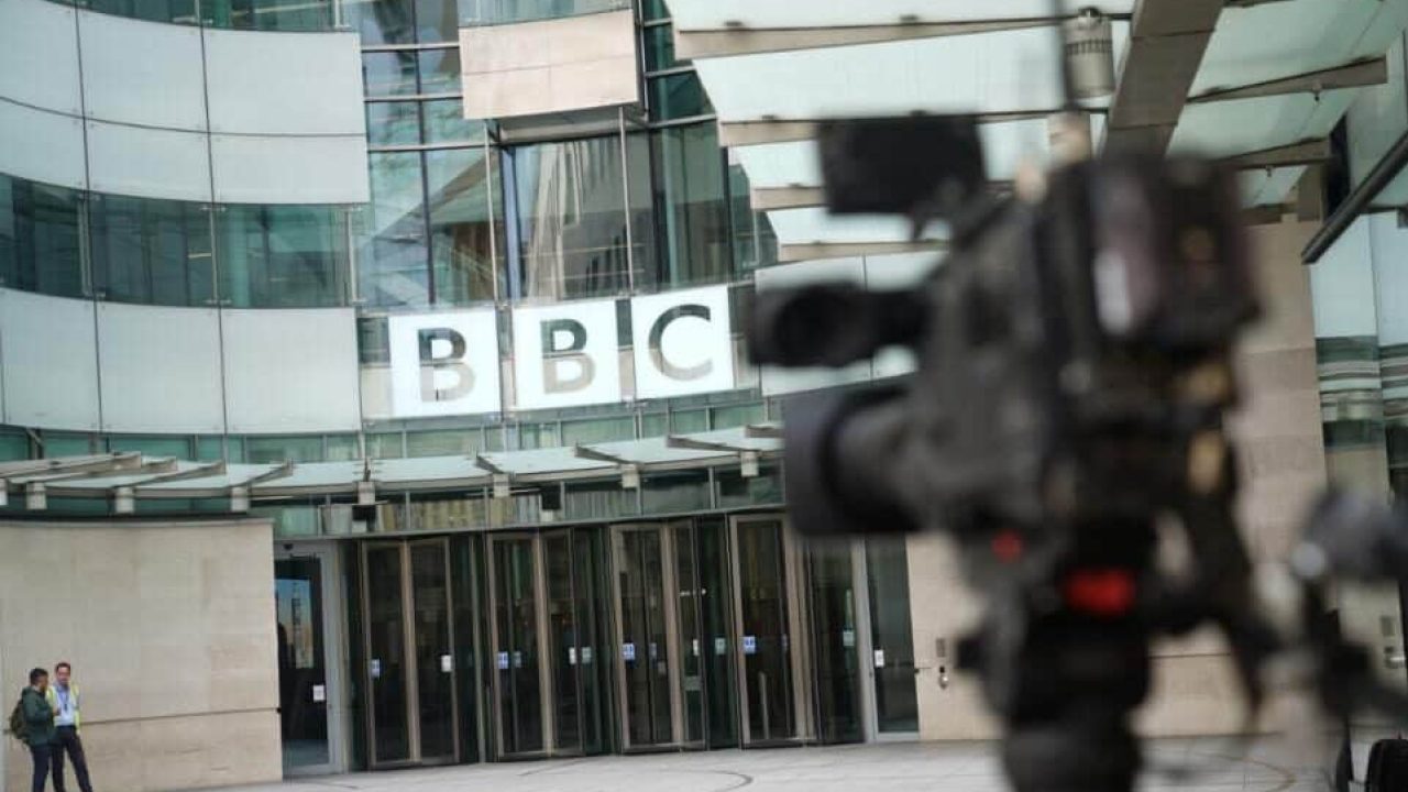 Foto BBC após afastar apresentador