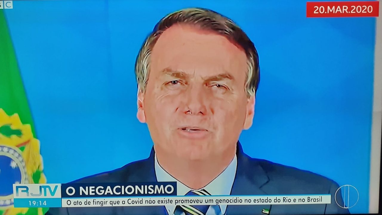 Versão regional do RJ2, da Globo, chamou Jair Bolsonaro de genocida e negacionista (foto: Reprodução/InterTV)