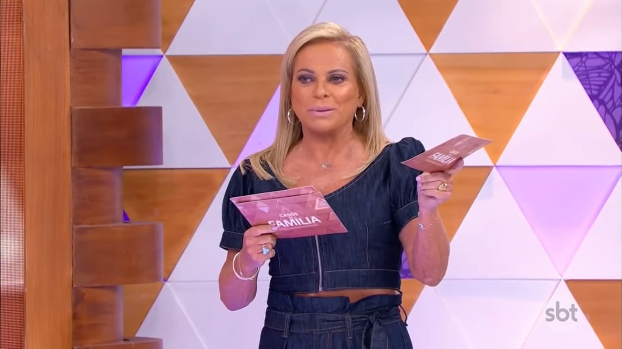 Christina Rocha no Casos de Família de 29 de abril: programa salvou a audiência do SBT (foto: Reprodução/SBT)