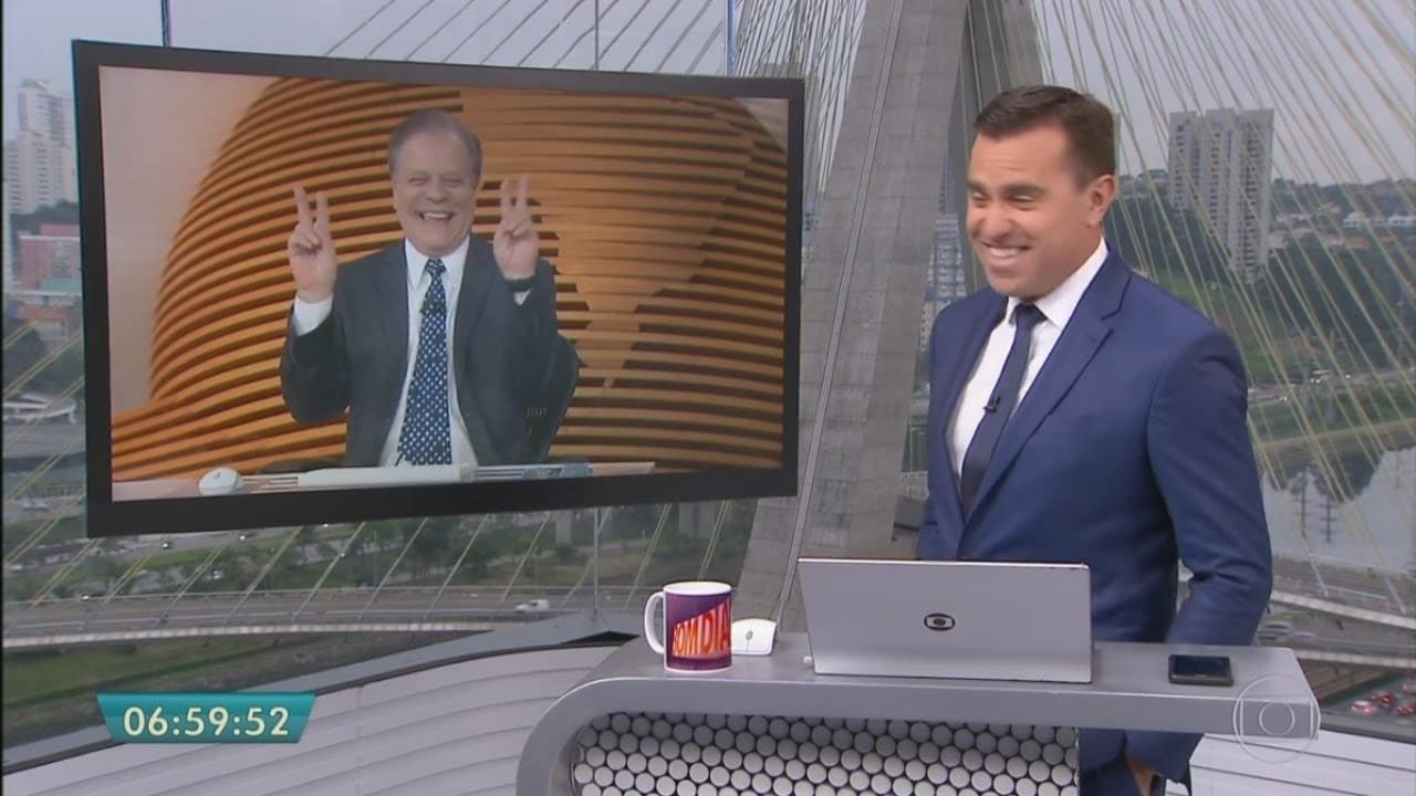 Foto de Chico Pinheiro e Rodrigo Bocardi, apresentadores do Jornal Nacional