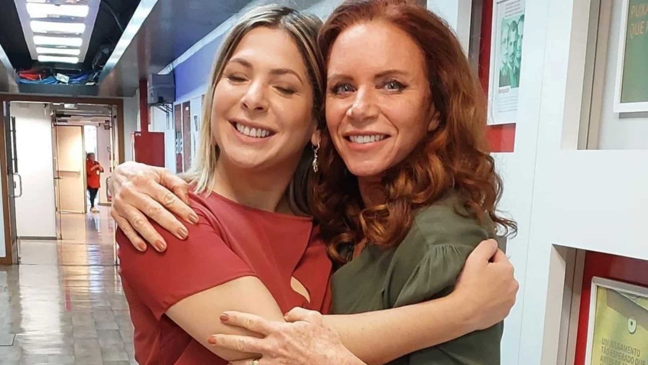 Foto de Daniela Lima e Leilane Neubarth