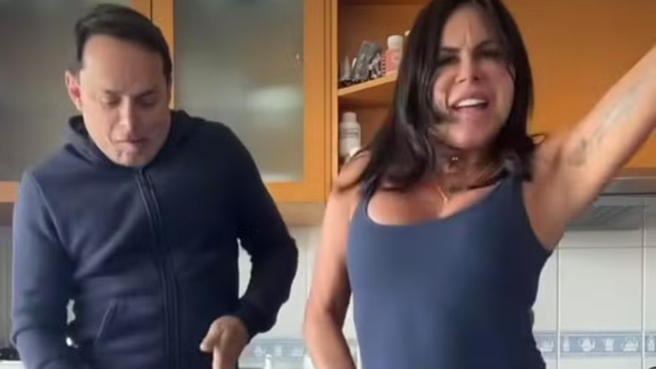 Foto de Esdras de Souza e Gretchen dançando