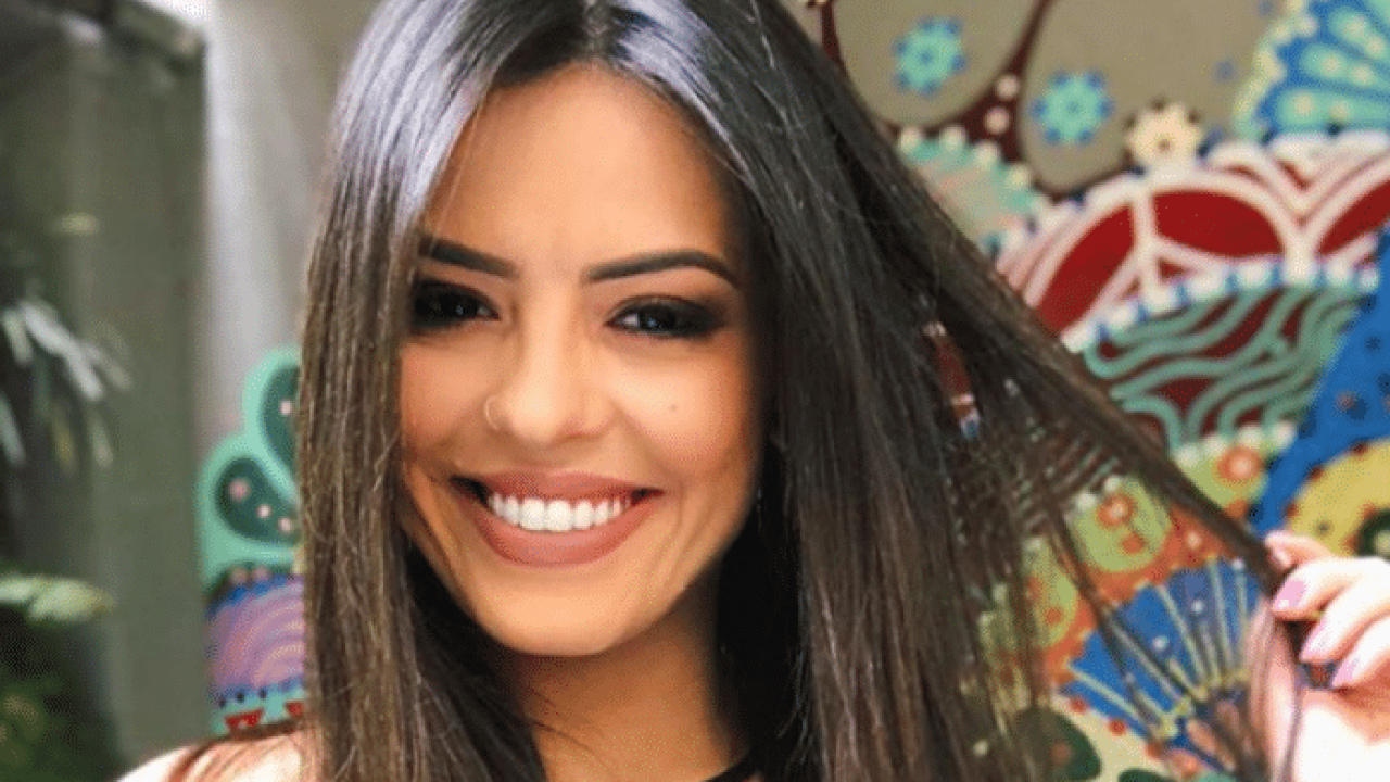 Foto de Ana Flávia Simões, ex-bailarina de Faustão