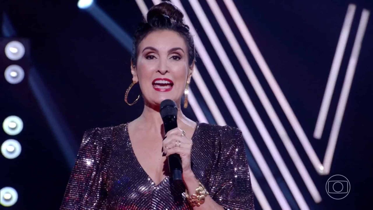 Foto de Fátima Bernardes na final do The Voice Brasil