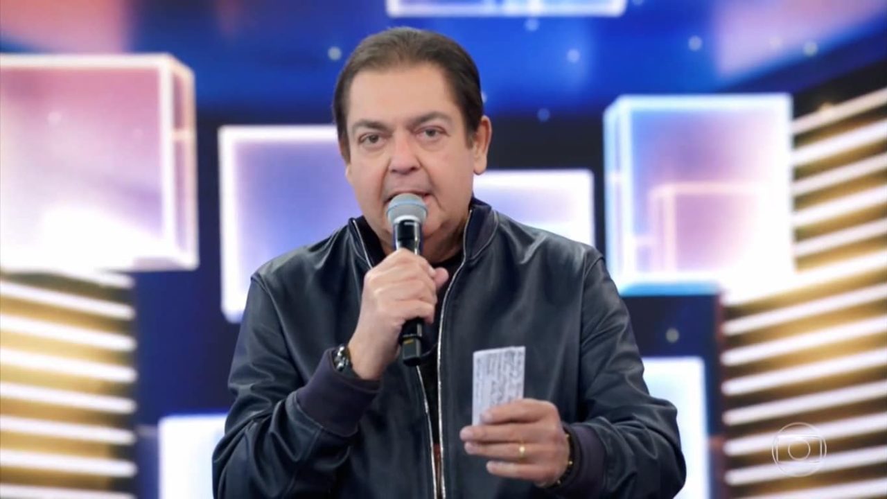 Globo voltou atrás e decidiu manter contrato de Faustão até dezembro (foto: Reprodução/TV Globo)