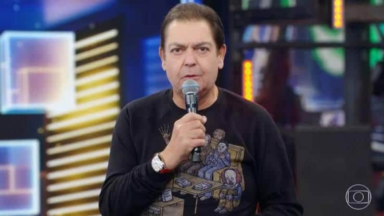 Faustão já está praticamente recuperado de cirurgia (foto: Reprodução/TV Globo)