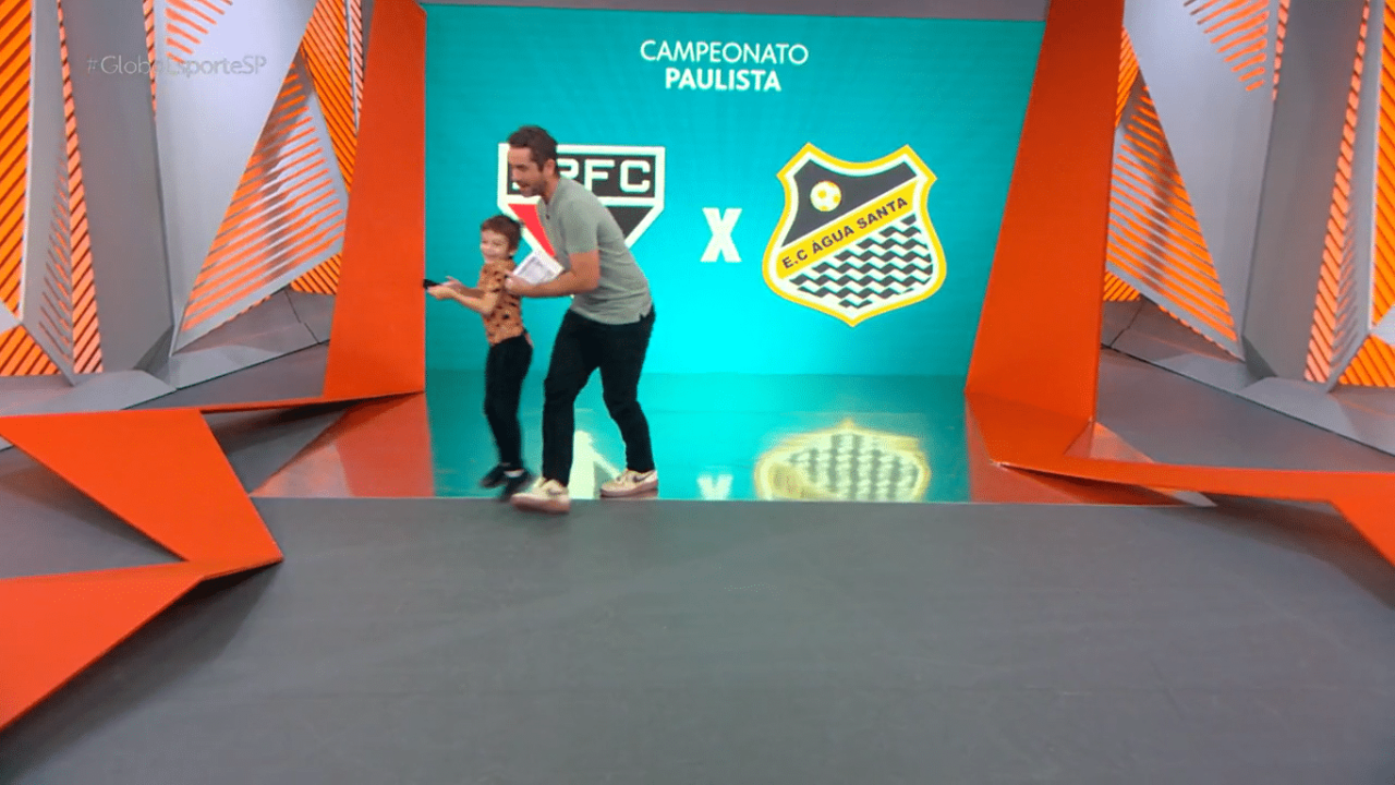 Foto de Felipe Andreoli e filho Rocco