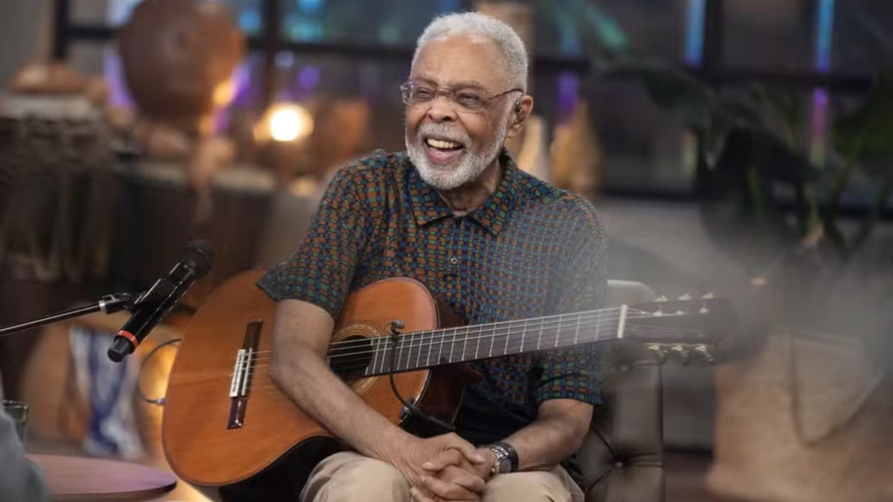 Foto de Gilberto Gil no Conversa com Bial