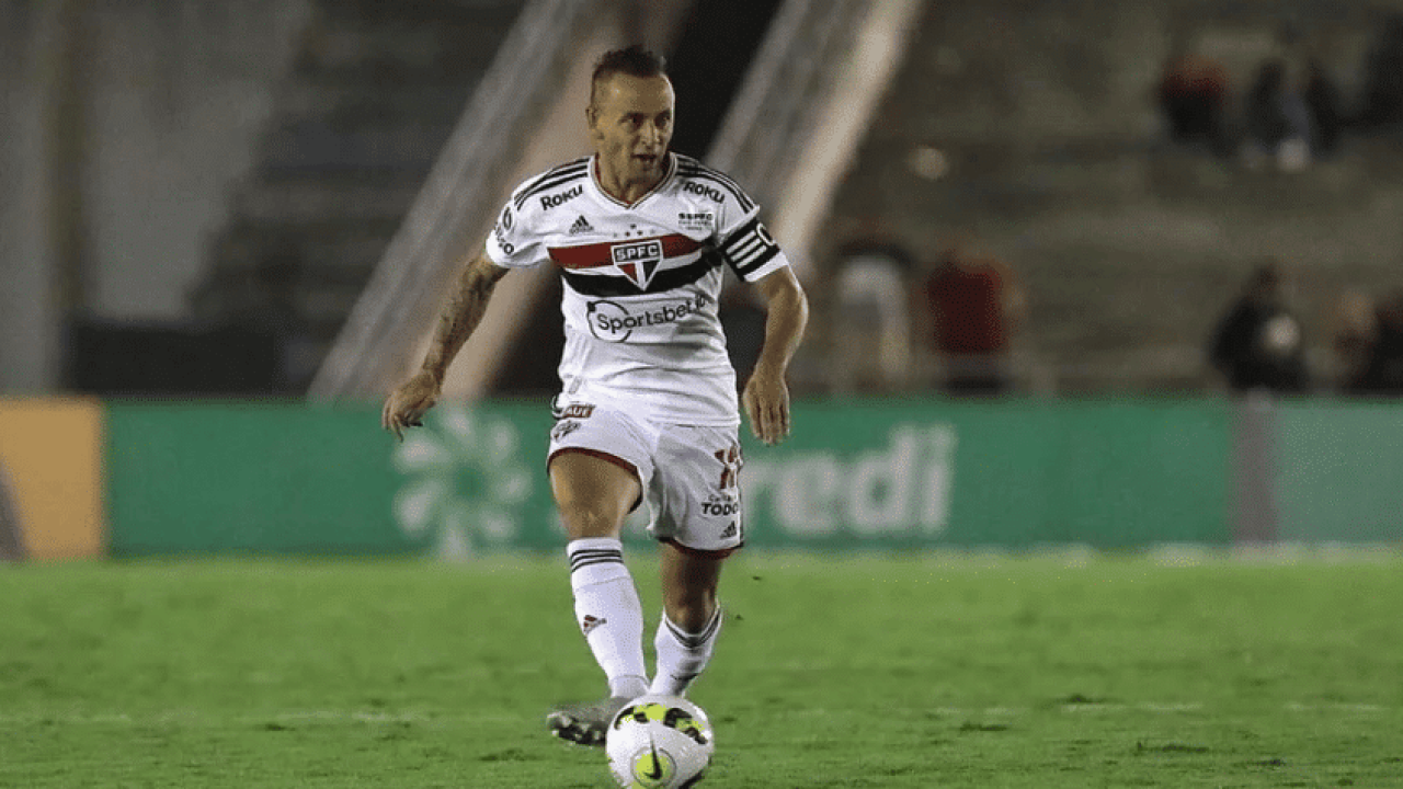 Foto do jogador Rafinha, nova contratação da Globo