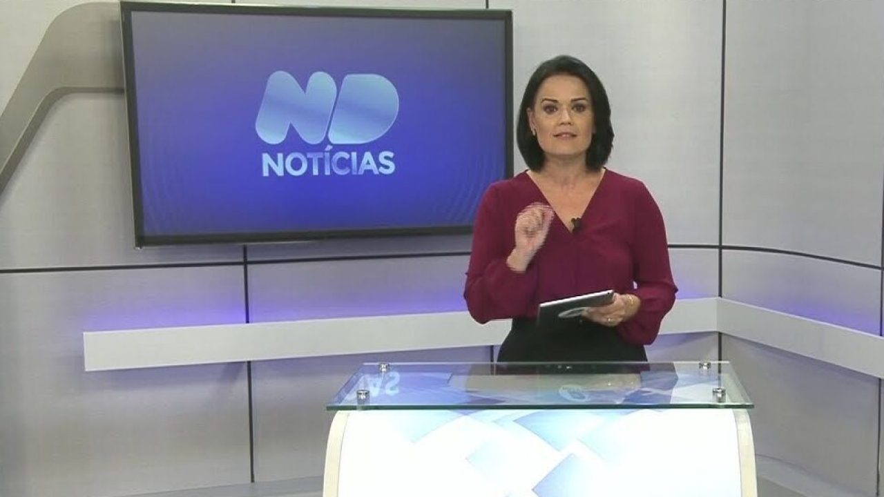 Foto de Ildiane Silva, apresentadora da NDTV, afiliada da Record