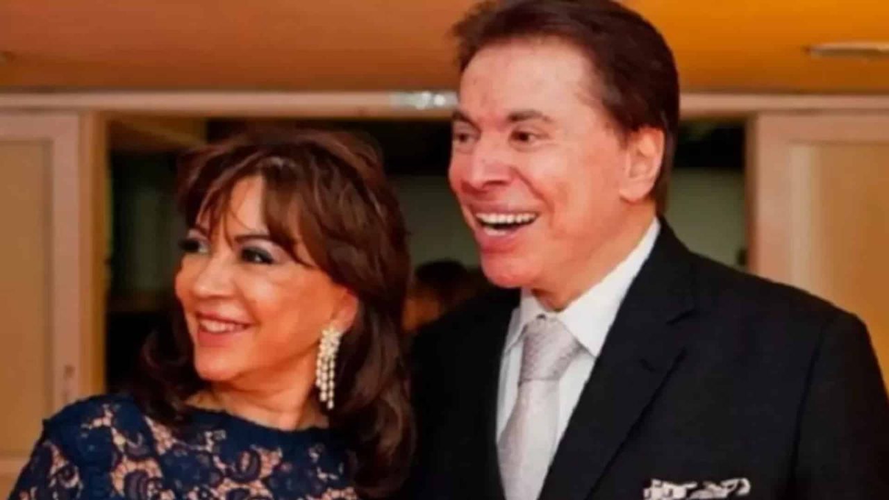 Foto de Íris Abravanel ao lado de Silvio Santos