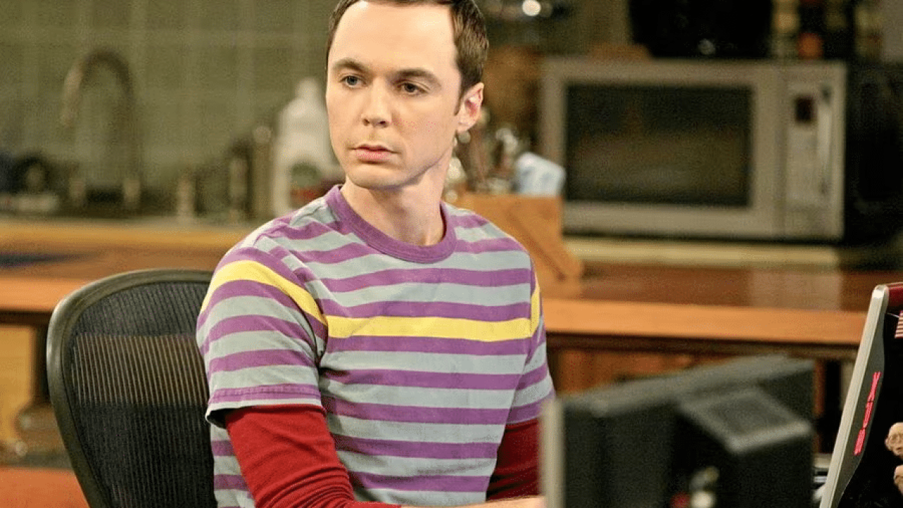 Foto de Jim Parsons como Sheldon Cooper