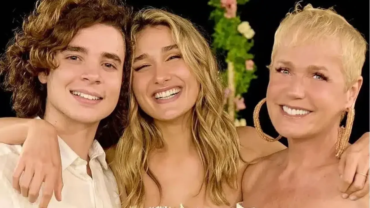 Foto de João Figueiredo, Sasha Meneghel, Xuxa Meneghel