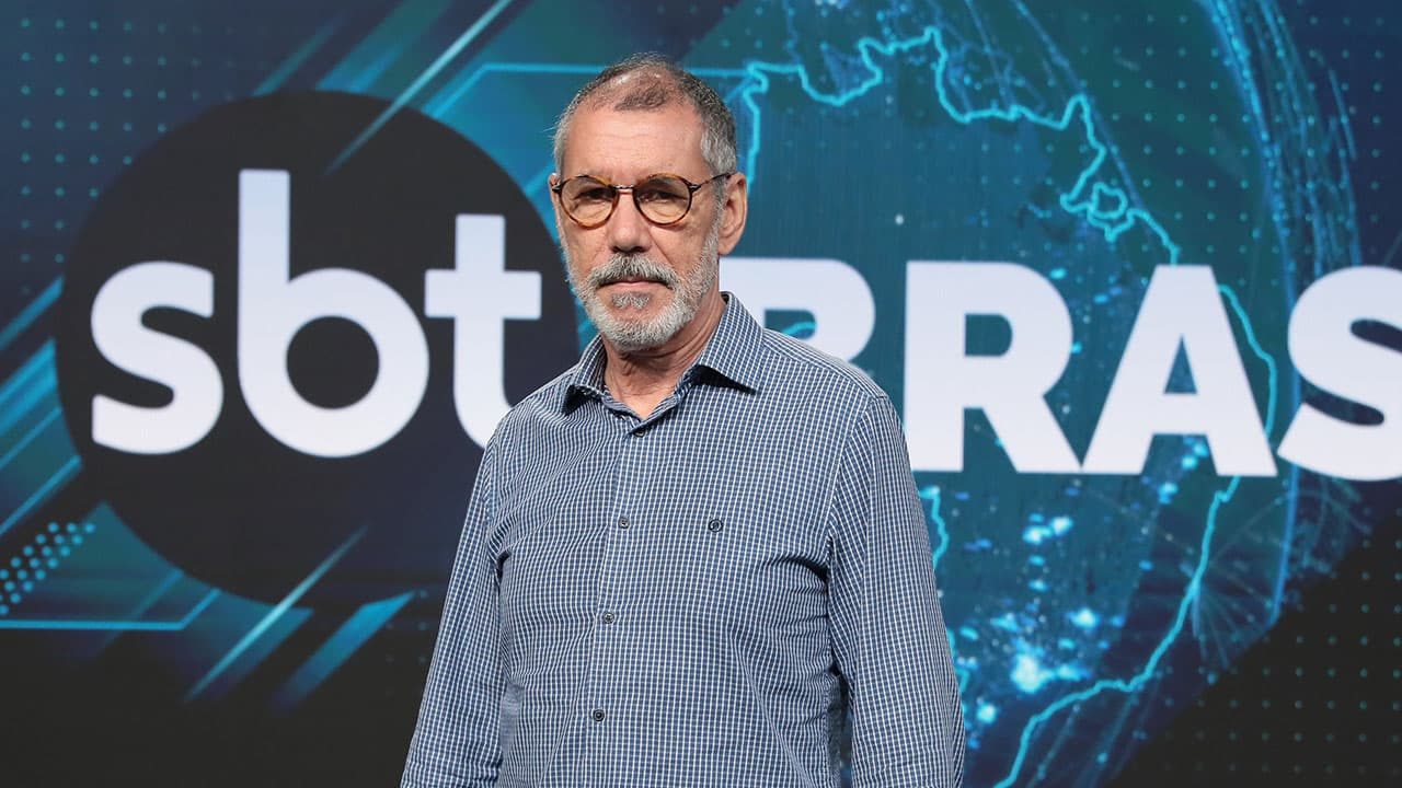 José Occhiuso durante coletiva de imprensa do novo SBT Brasil