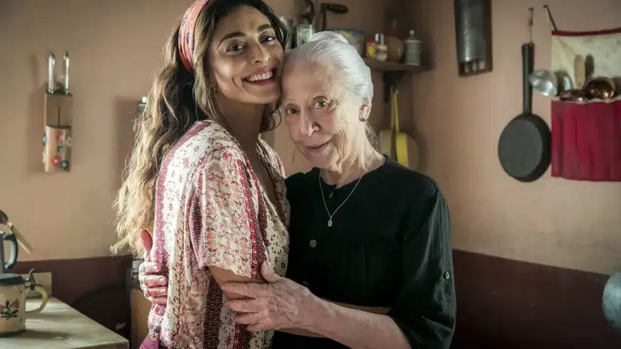 Foto de Juliana Paes e Fernanda Montenegro