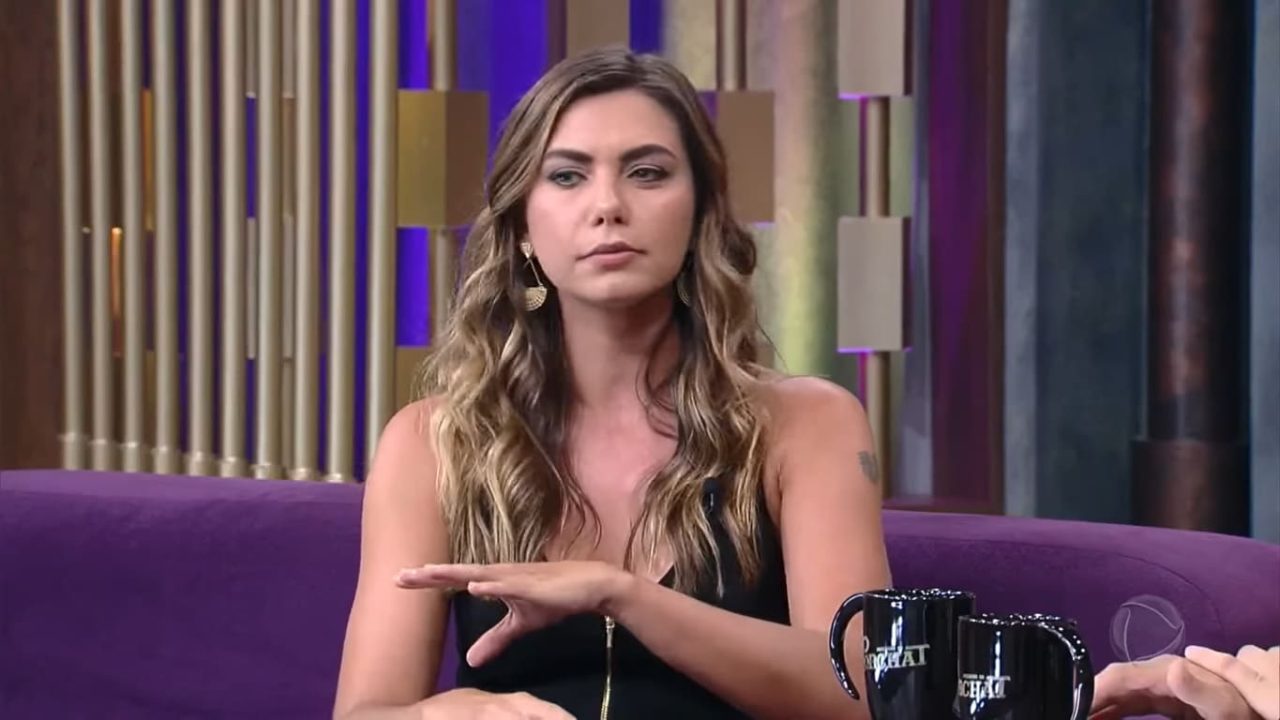 Leticia Datena contou que tem recebido novos convites para modelar