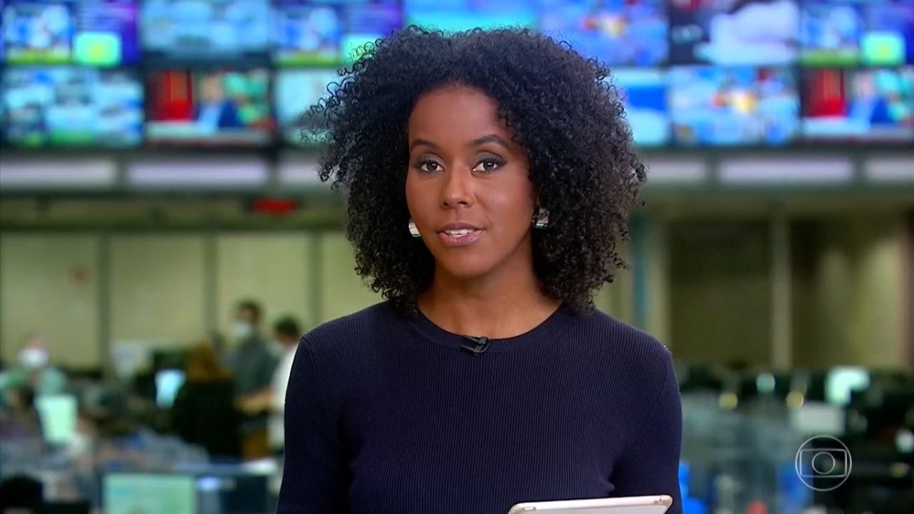 Maju Coutinho revelou início difícil como âncora do Jornal Hoje (foto: Reprodução/TV Globo)