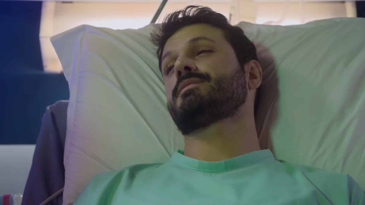 Foto do personagem Marcelo em seu leito de morte na novela Poliana Moça