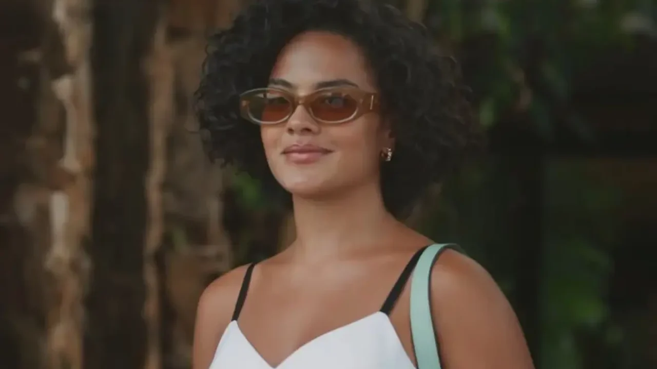 Foto de Bella Campos na novela Vale Tudo