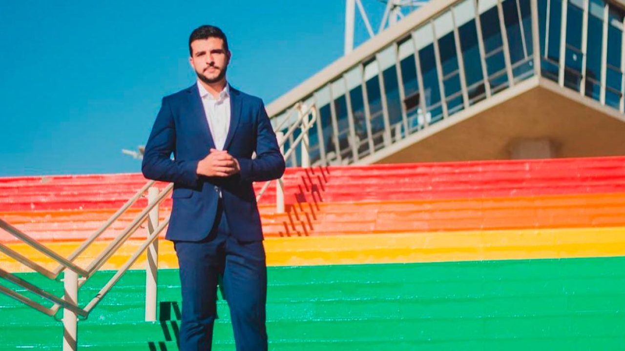 Matheus Ribeiro falou das dificuldades para se assumir homossexual sendo âncora de telejornais (foto: Reprodução)