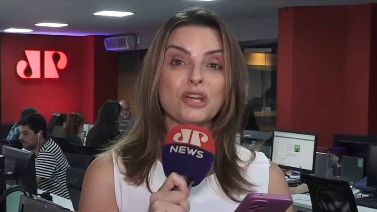 Foto de Patrícia Vidal, diretora demitida da Jovem Pan News