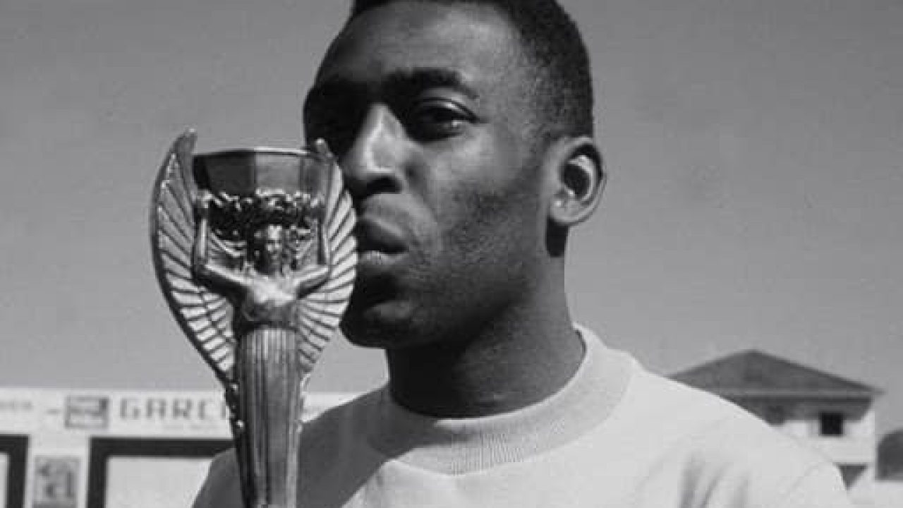 Foto de Pelé para o filme que irá passar na Temperatura Máxima