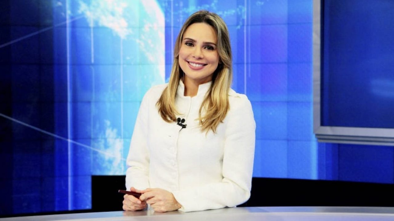 Rachel Sheherazade foi praticamente esquecida em festejos de 40 anos do SBT (foto: Divulgação/SBT)