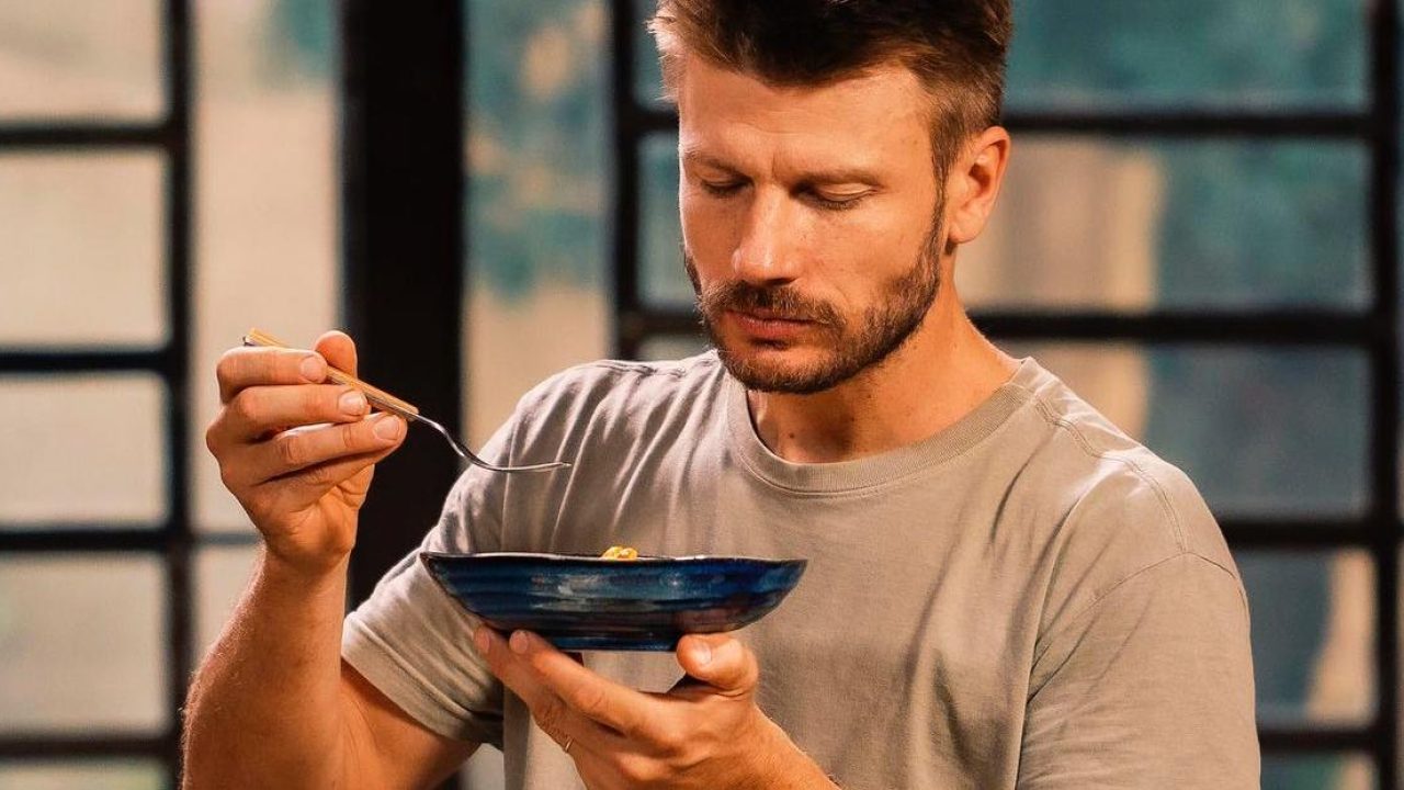 Rodrigo Hilbert vai estagiar em multinacional alimentícia (foto: Reprodução)