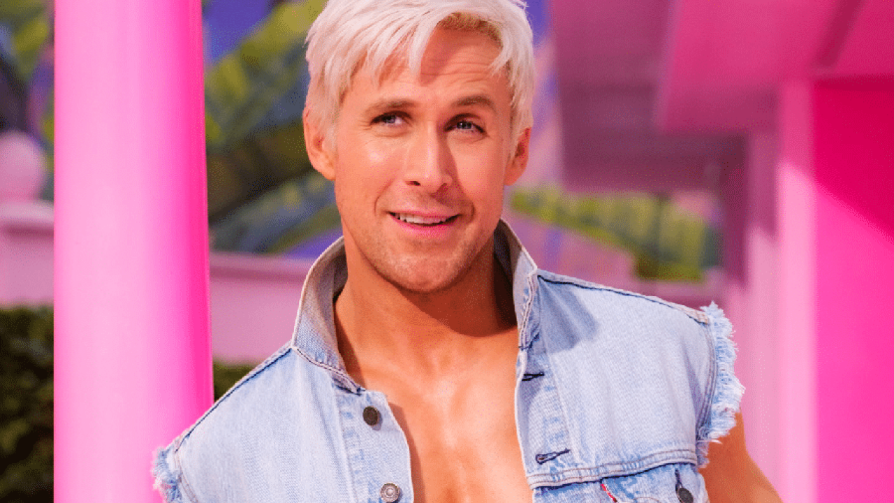 Foto de Ryan Gosling caracterizado como Ken da Barbie