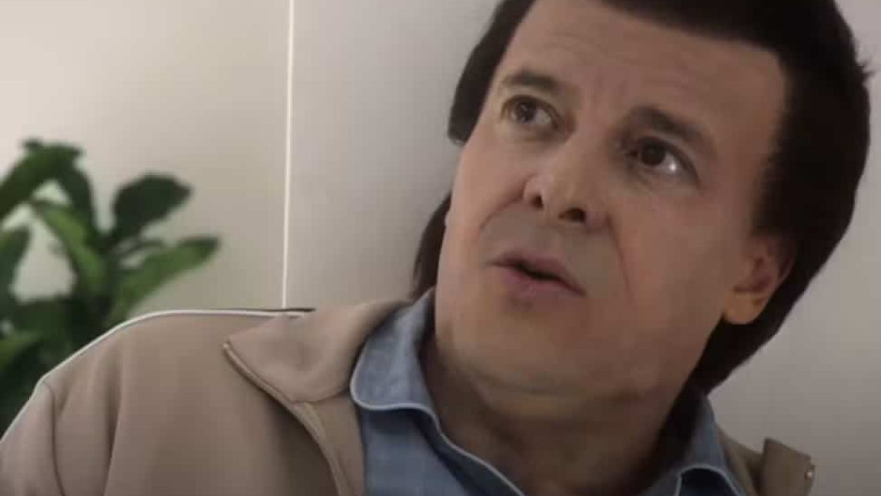 Foto de Rodrigo Faro no filme sobre Silvio Santos