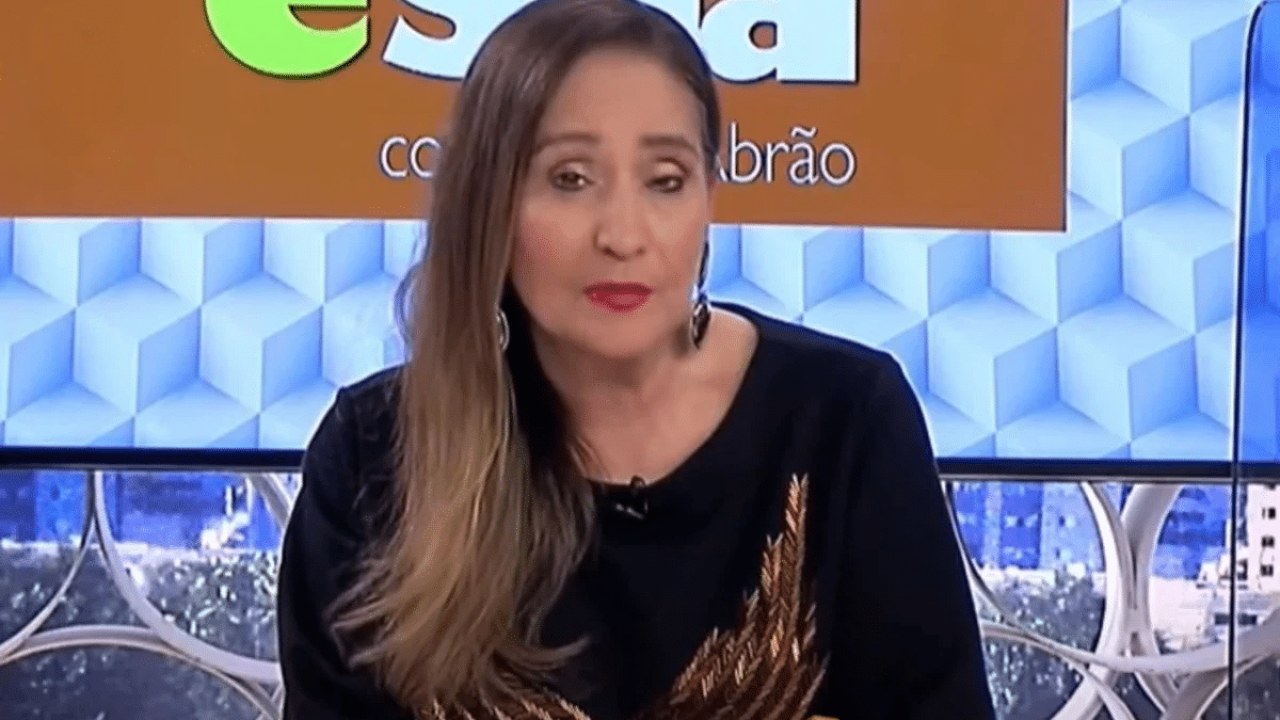 Foto de Sonia Abrão, que saiu em defesa de Sabrina Sato