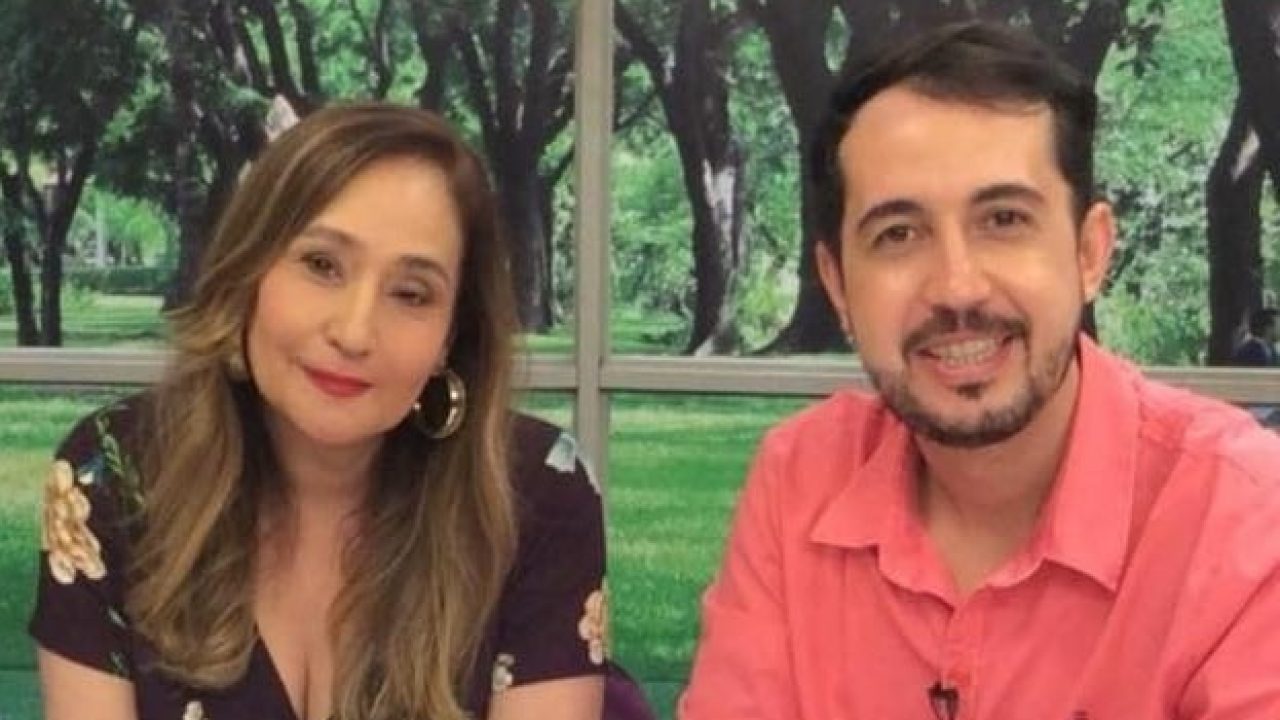 Foto de Sonia Abrão e Thiago Rocha