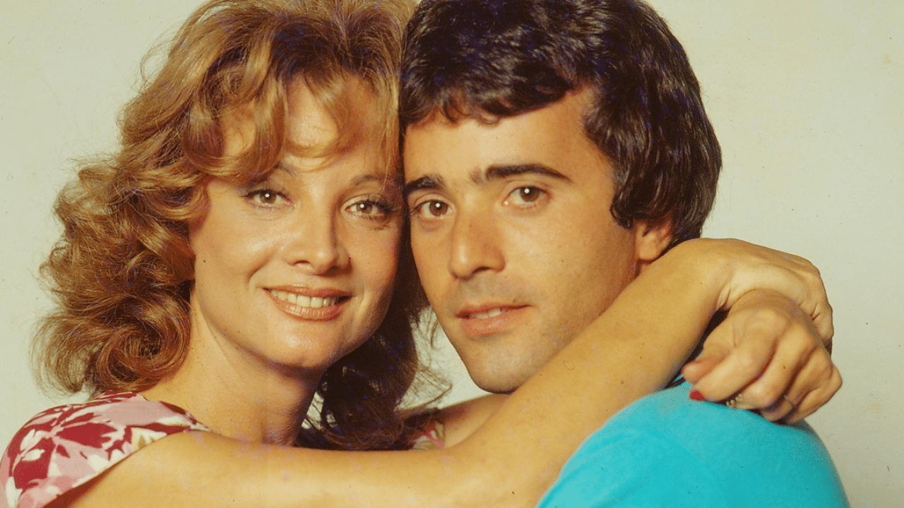 Imagem de banner de novela Pai Herói